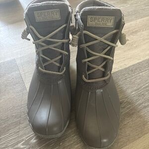 Women Sperry Rainboots